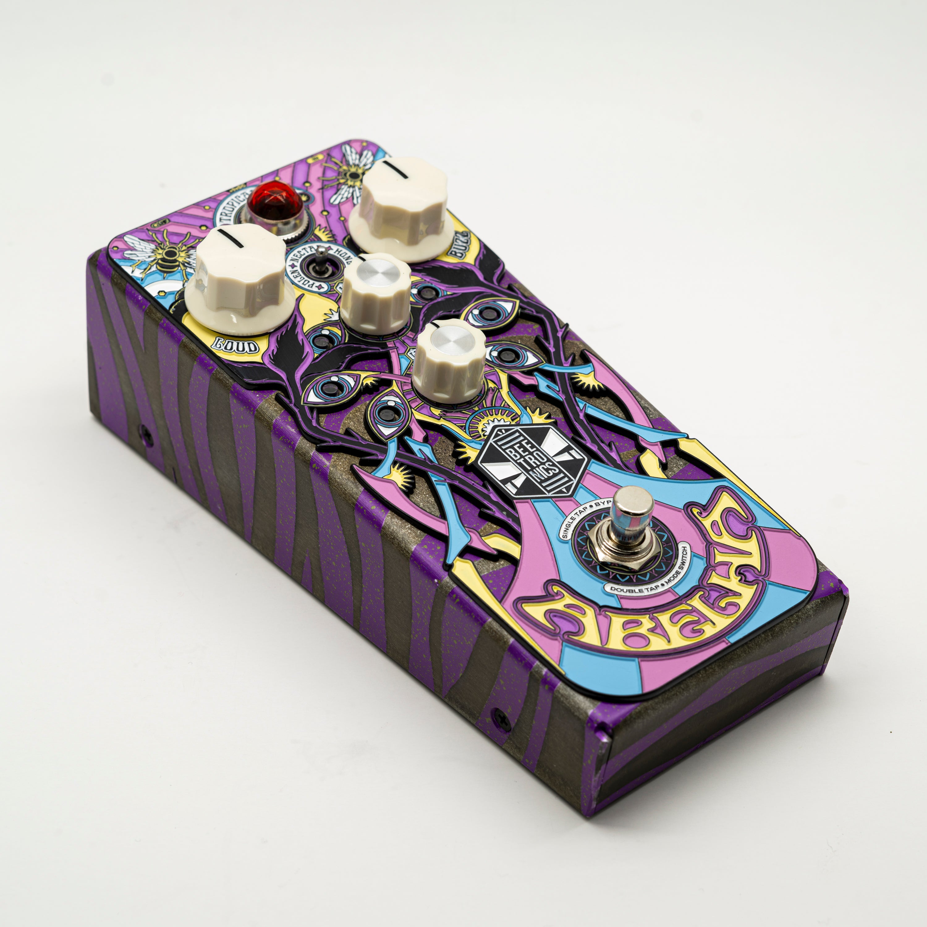 Abelha Tropical Fuzz • Custom Shop <p> AB0001