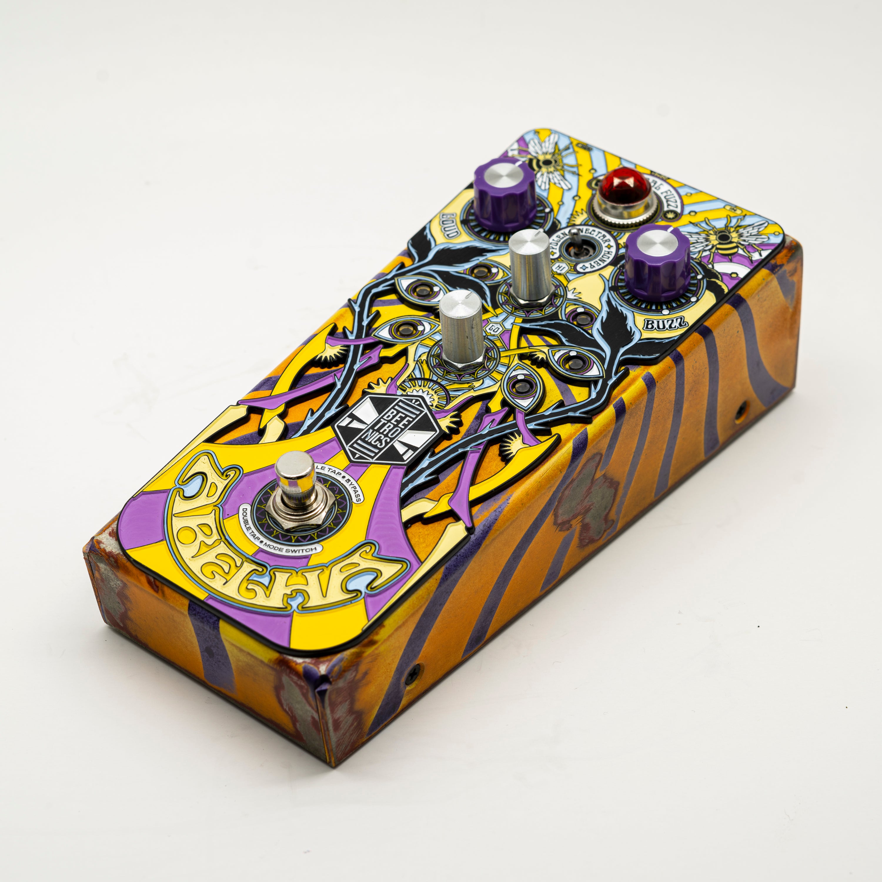 Abelha Tropical Fuzz • Custom Shop <p> AB0010