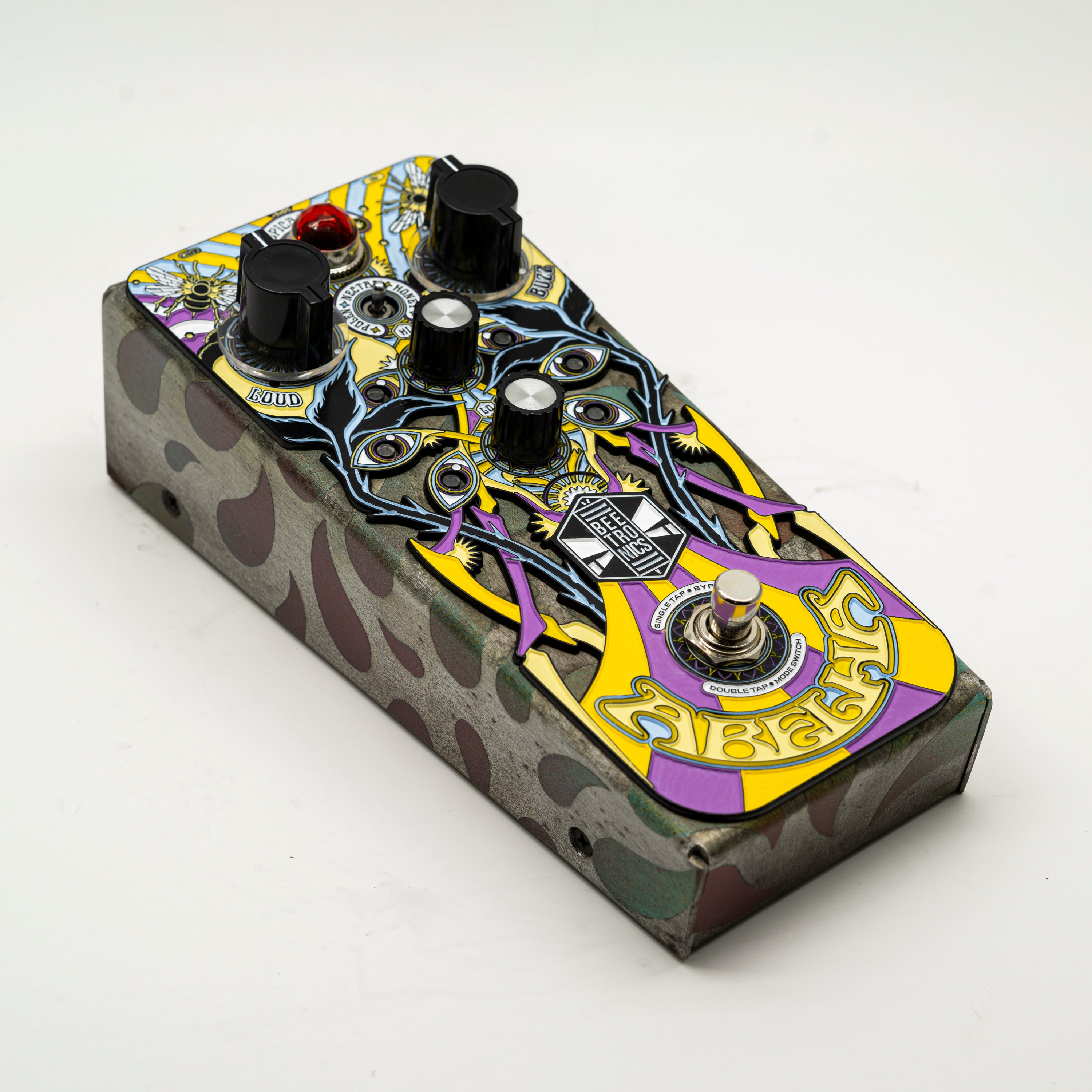 Abelha Tropical Fuzz • Custom Shop <p> AB0012