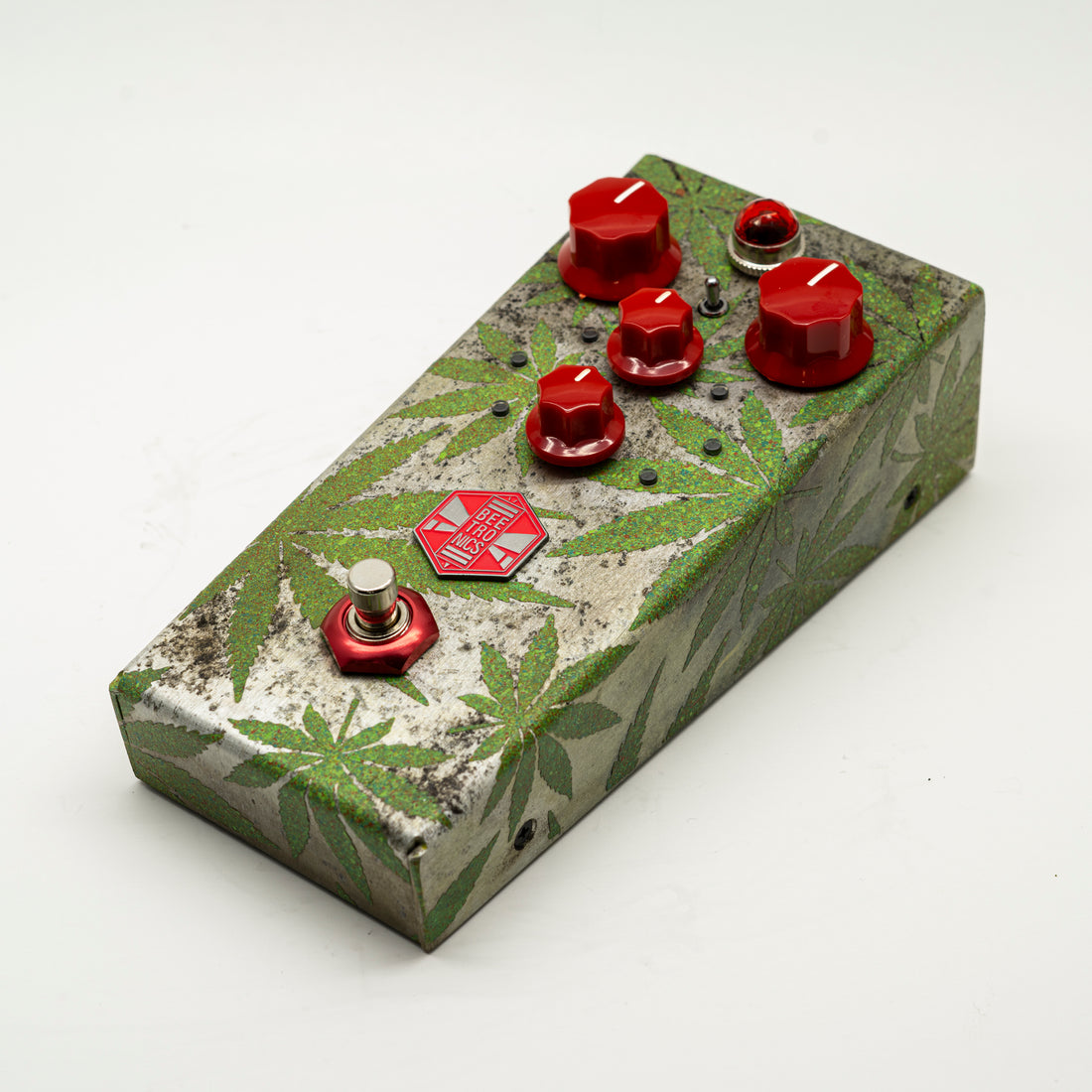 Abelha Tropical Fuzz • Custom Shop <p> AB0013