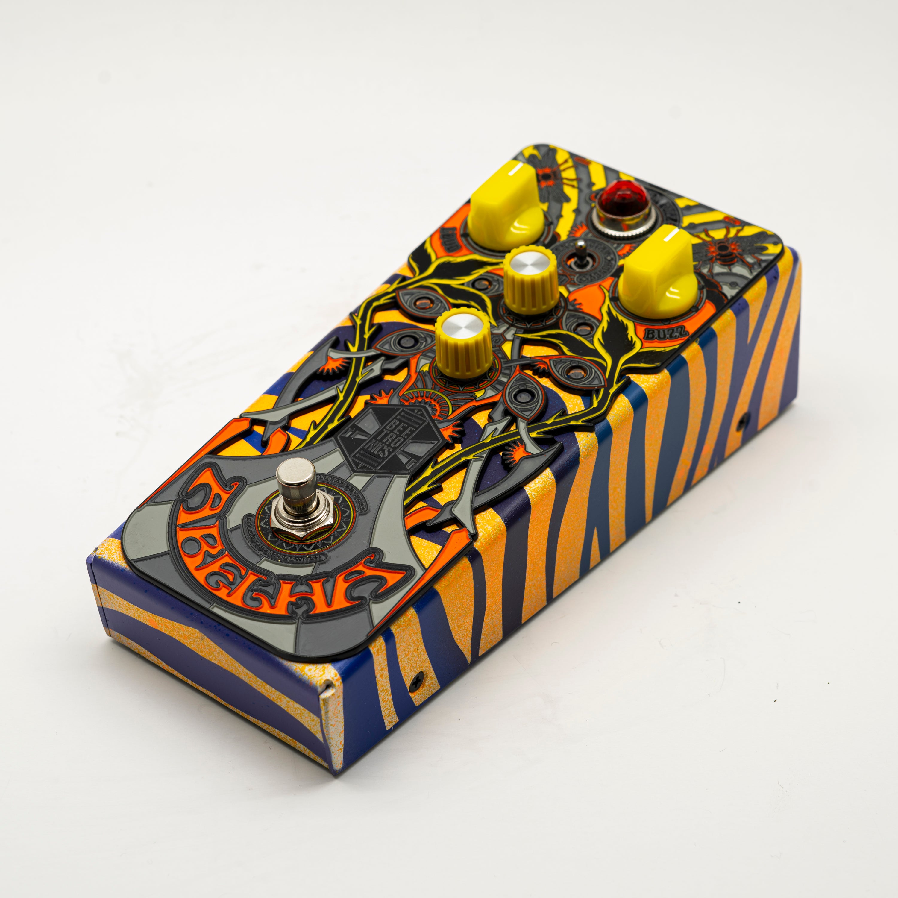 Abelha Tropical Fuzz • Custom Shop <p> AB0031