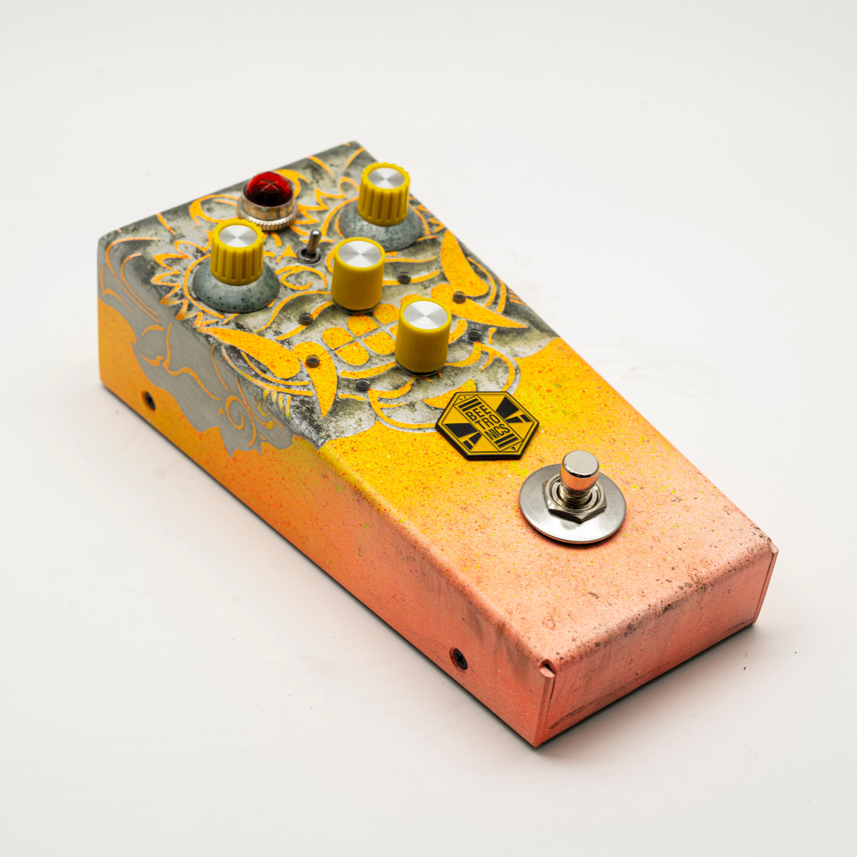 Abelha Tropical Fuzz • Custom Shop <p> AB0032