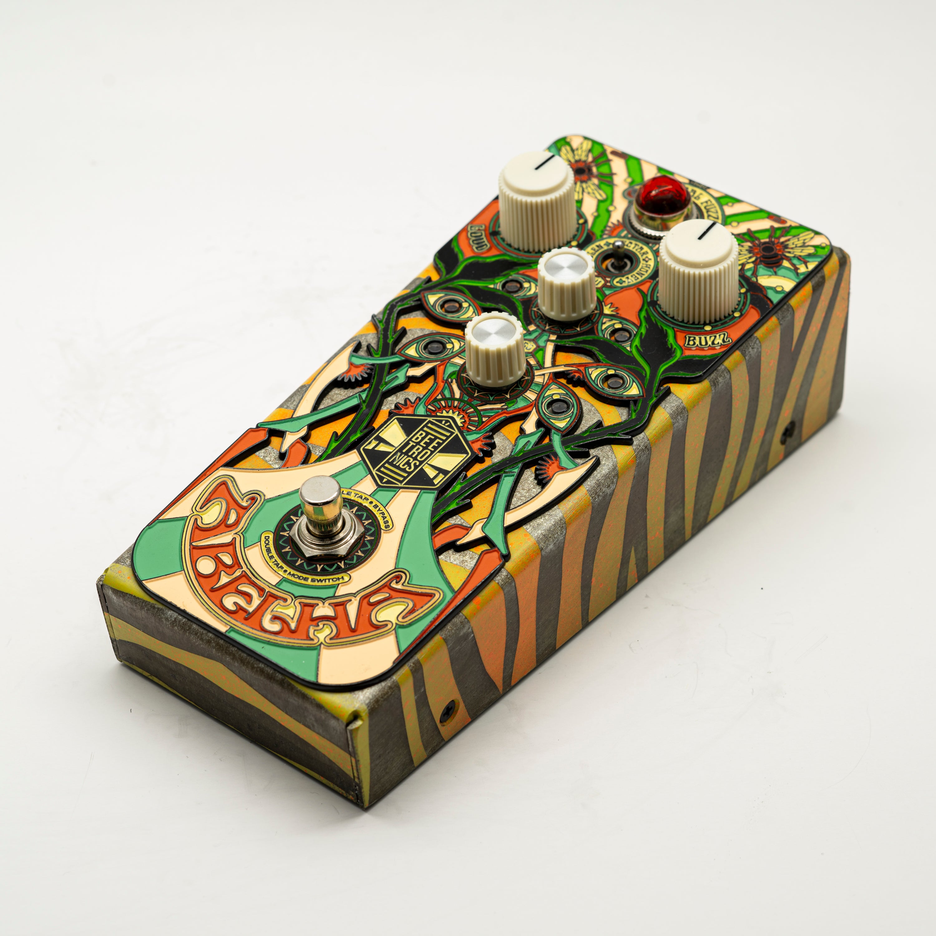 Abelha Tropical Fuzz • Custom Shop <p> AB0054