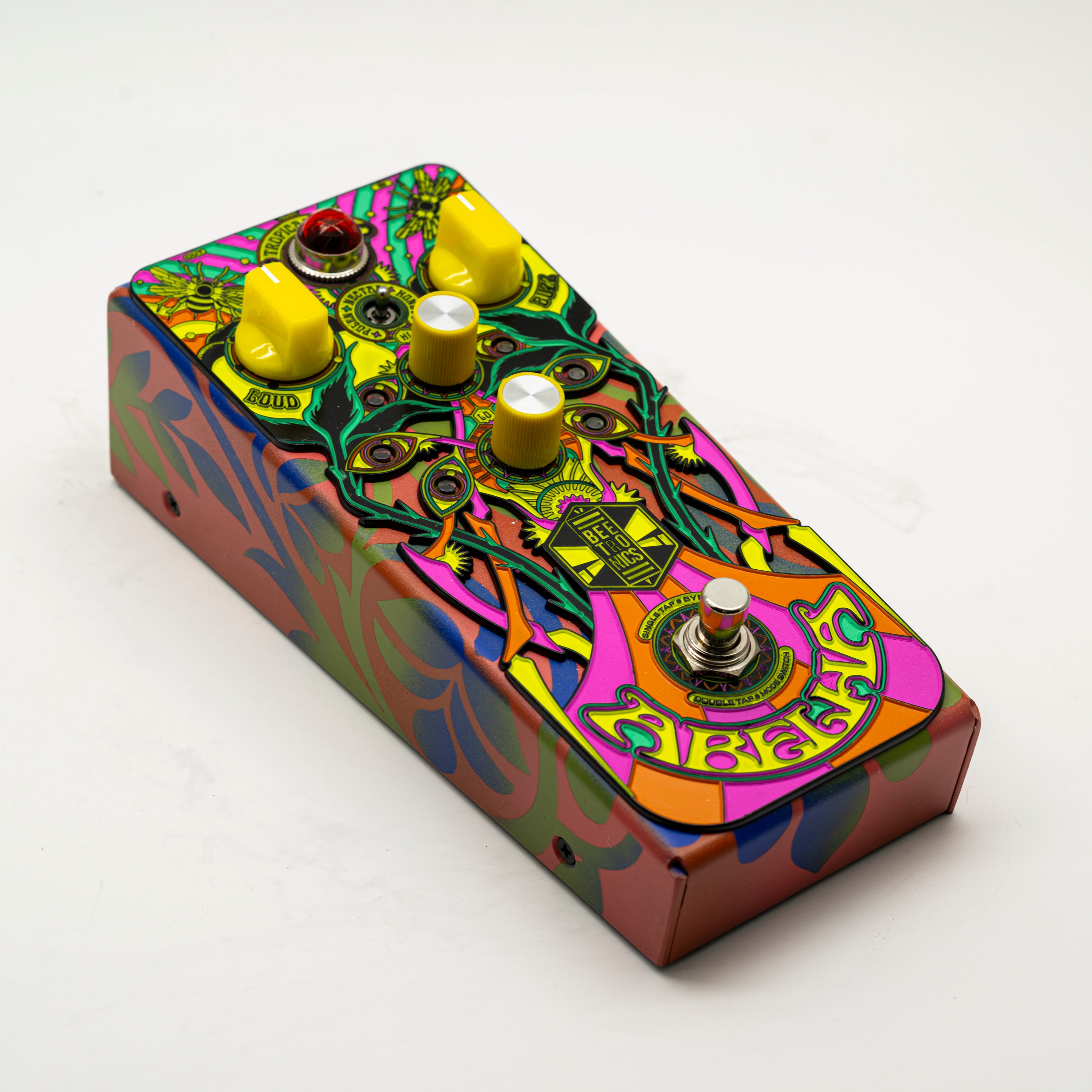 Abelha Tropical Fuzz • Custom Shop <p> AB0061