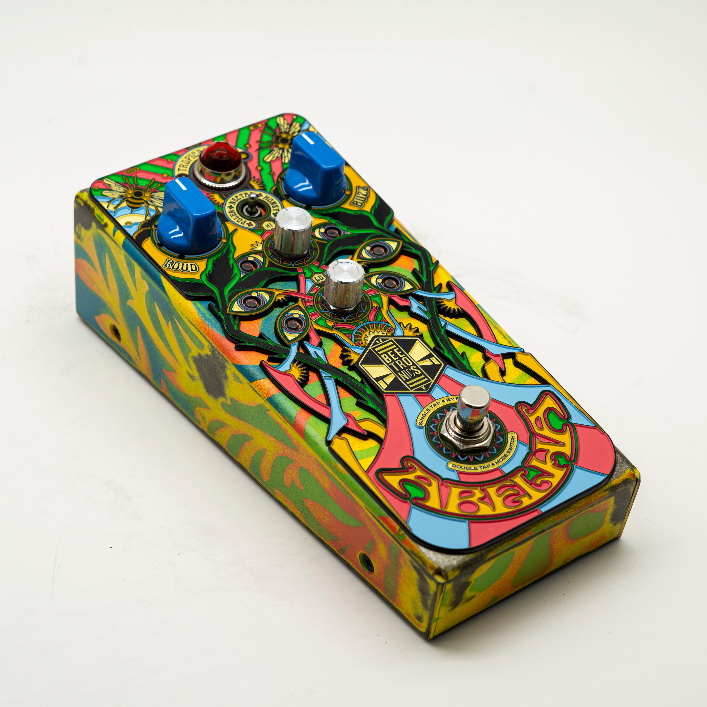 Abelha Tropical Fuzz • Custom Shop <p> AB0082