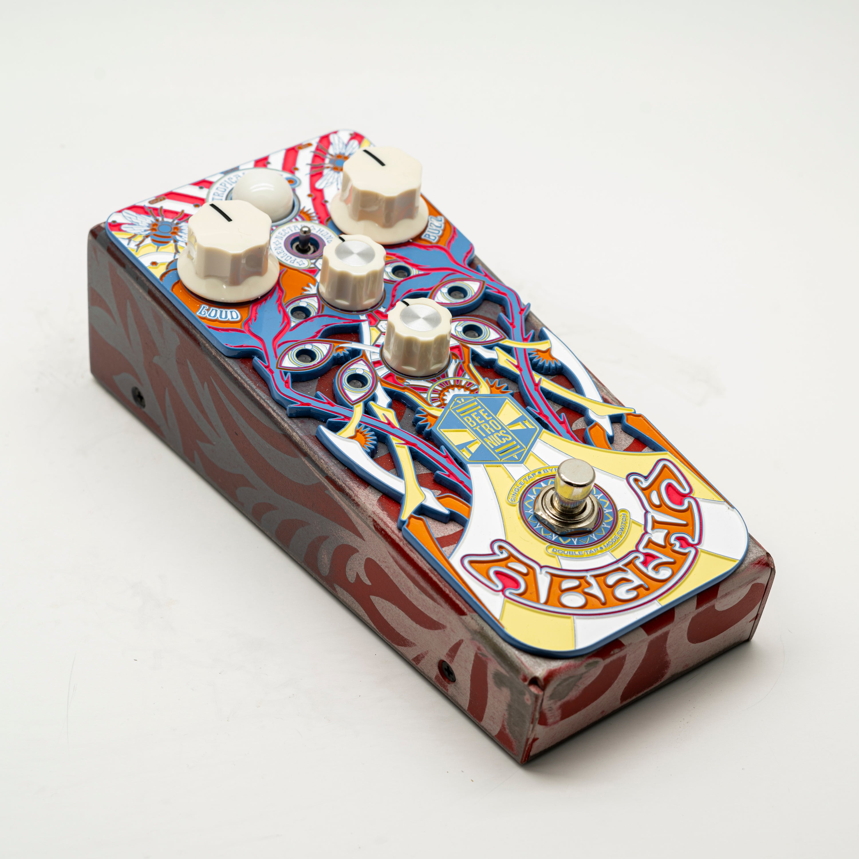 Abelha Tropical Fuzz • Custom Shop <p> AB0087