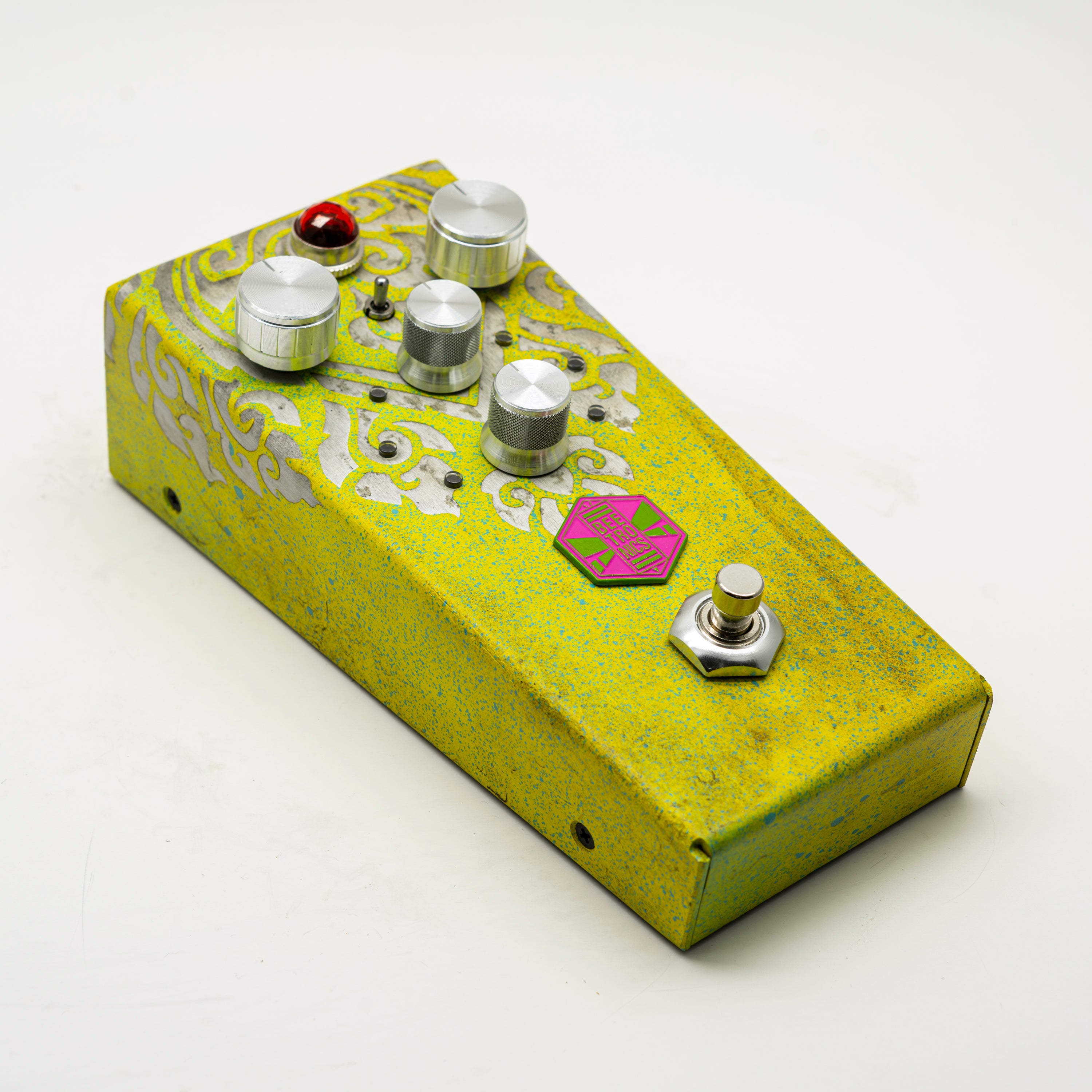 Abelha Tropical Fuzz • Custom Shop <p> AB0093