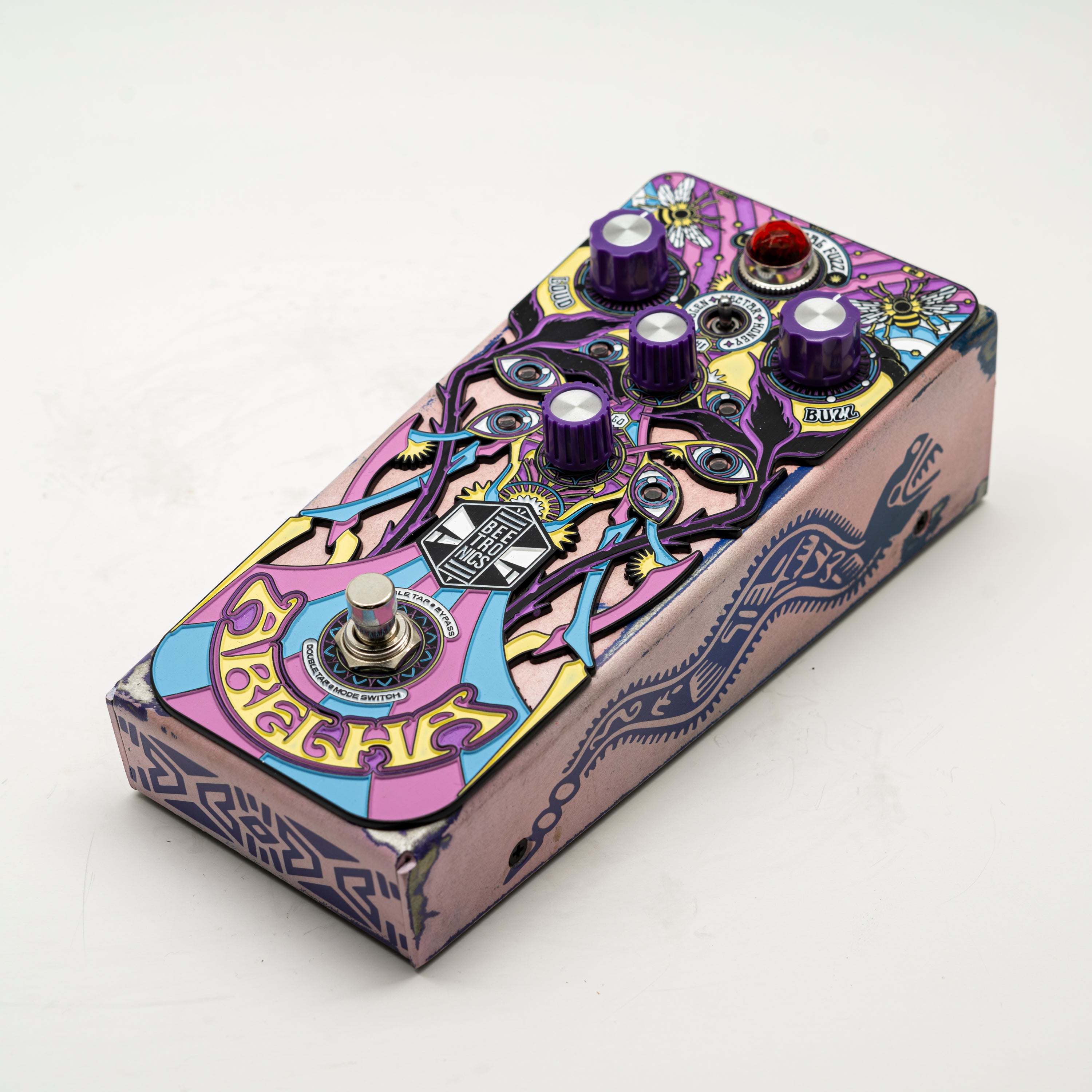 Abelha Tropical Fuzz • Custom Shop <p> AB0095