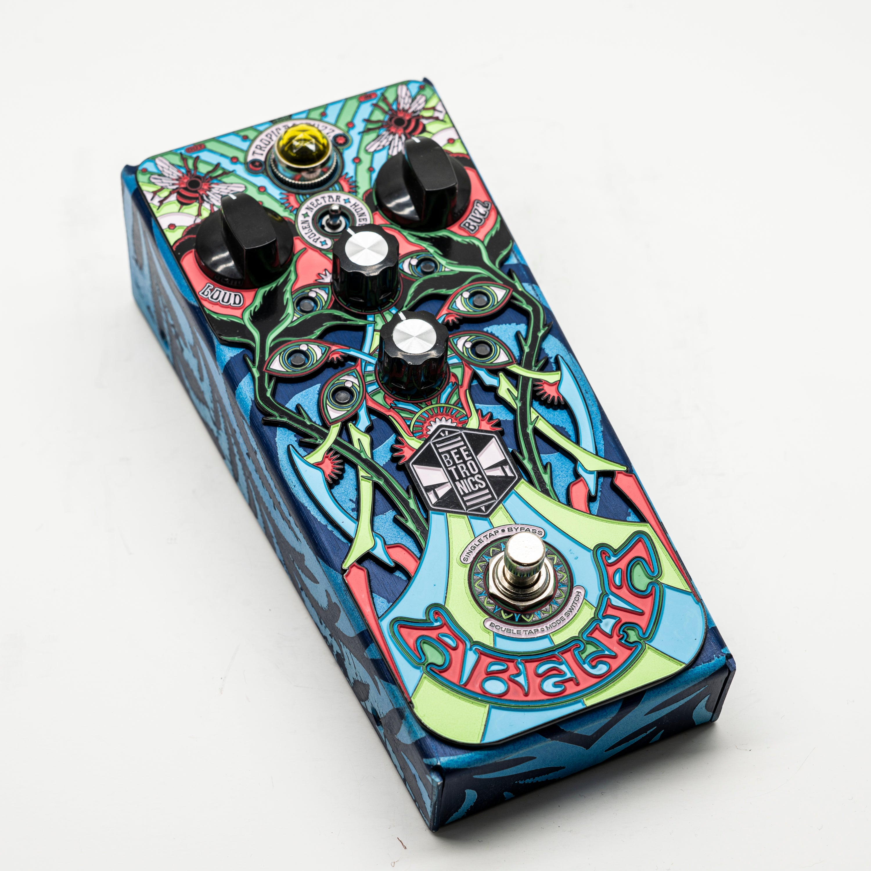 Abelha Tropical Fuzz • Custom Shop • AB0822