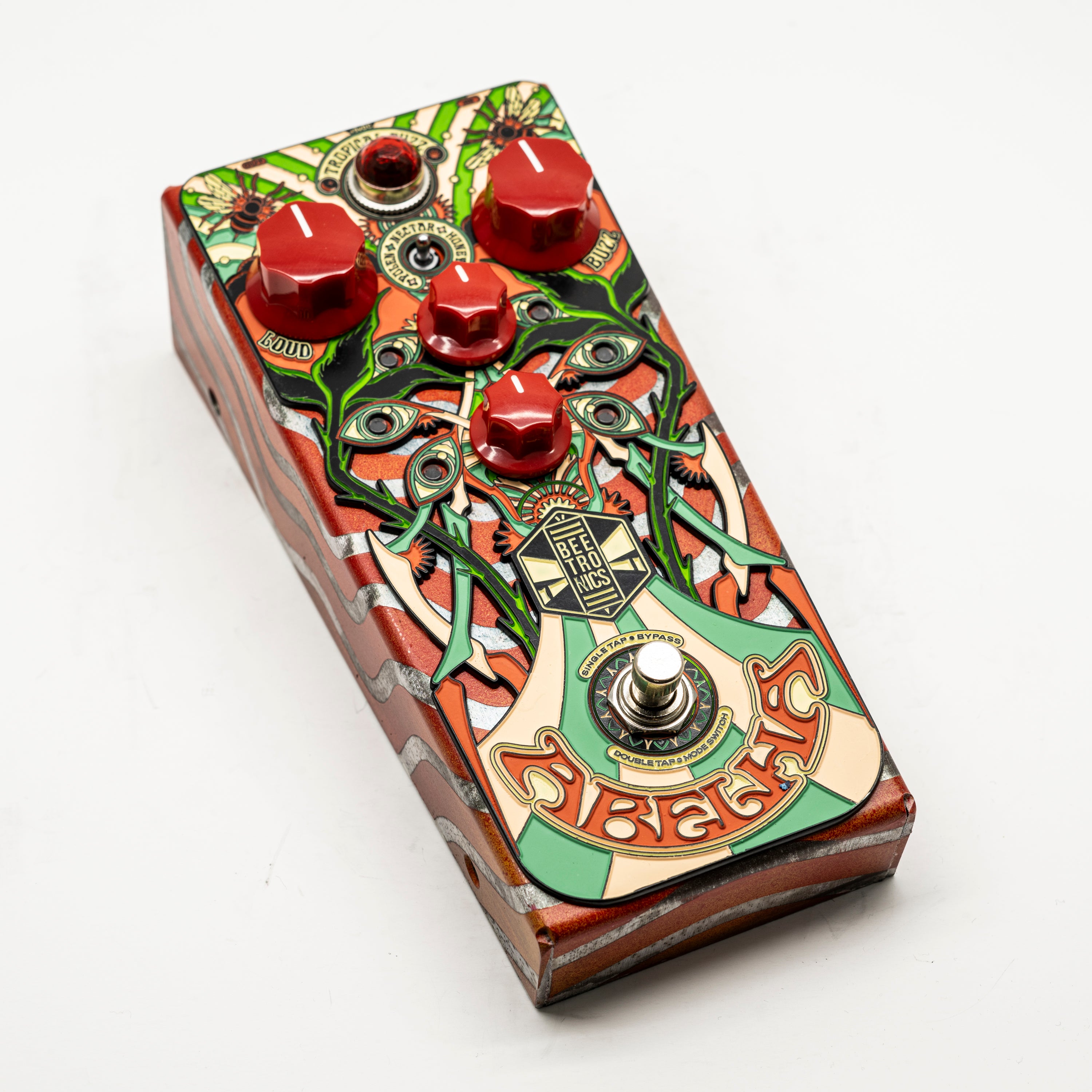 Abelha Tropical Fuzz • Custom Shop • AB0825