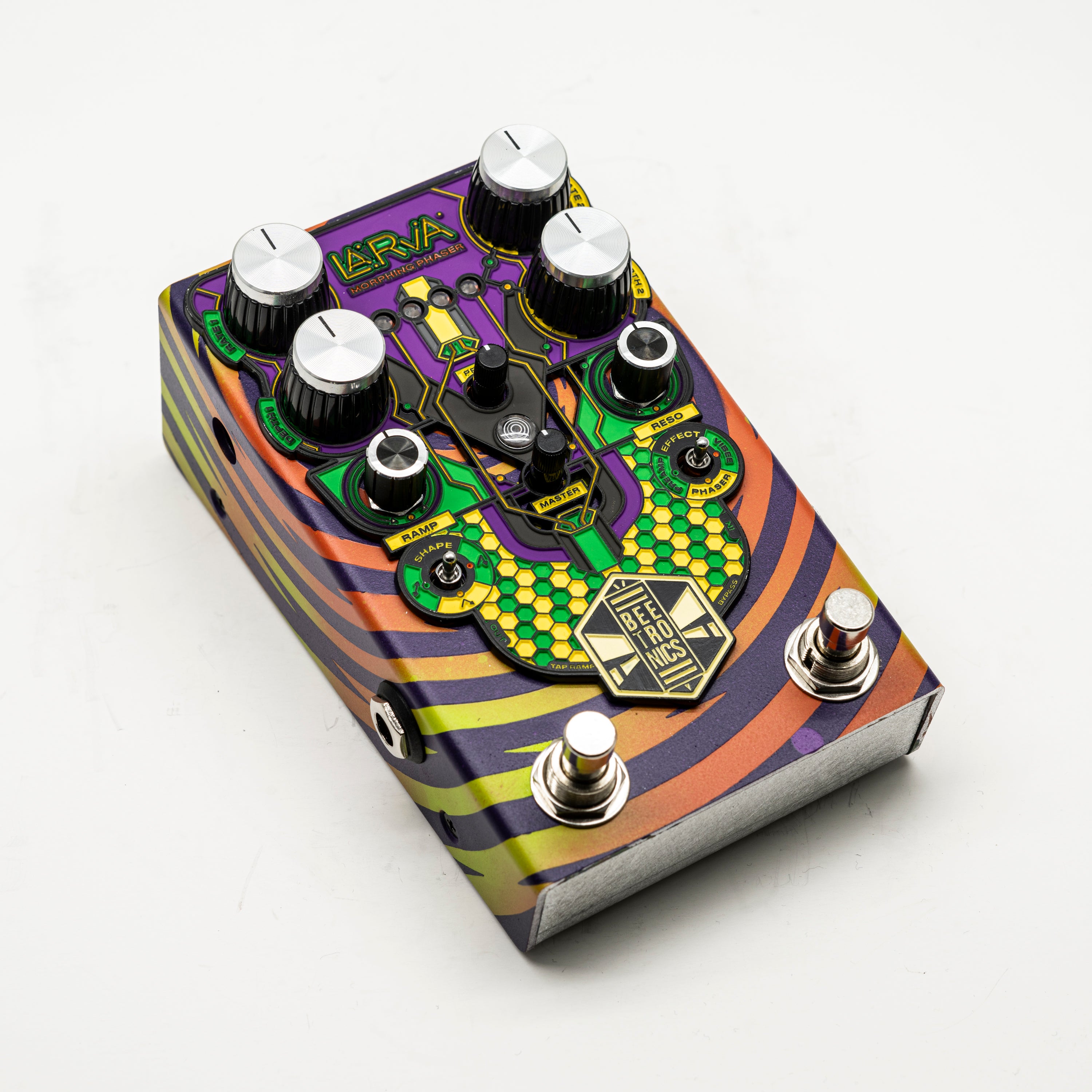 LARVA Morphing Phaser • Custom Shop • 0033