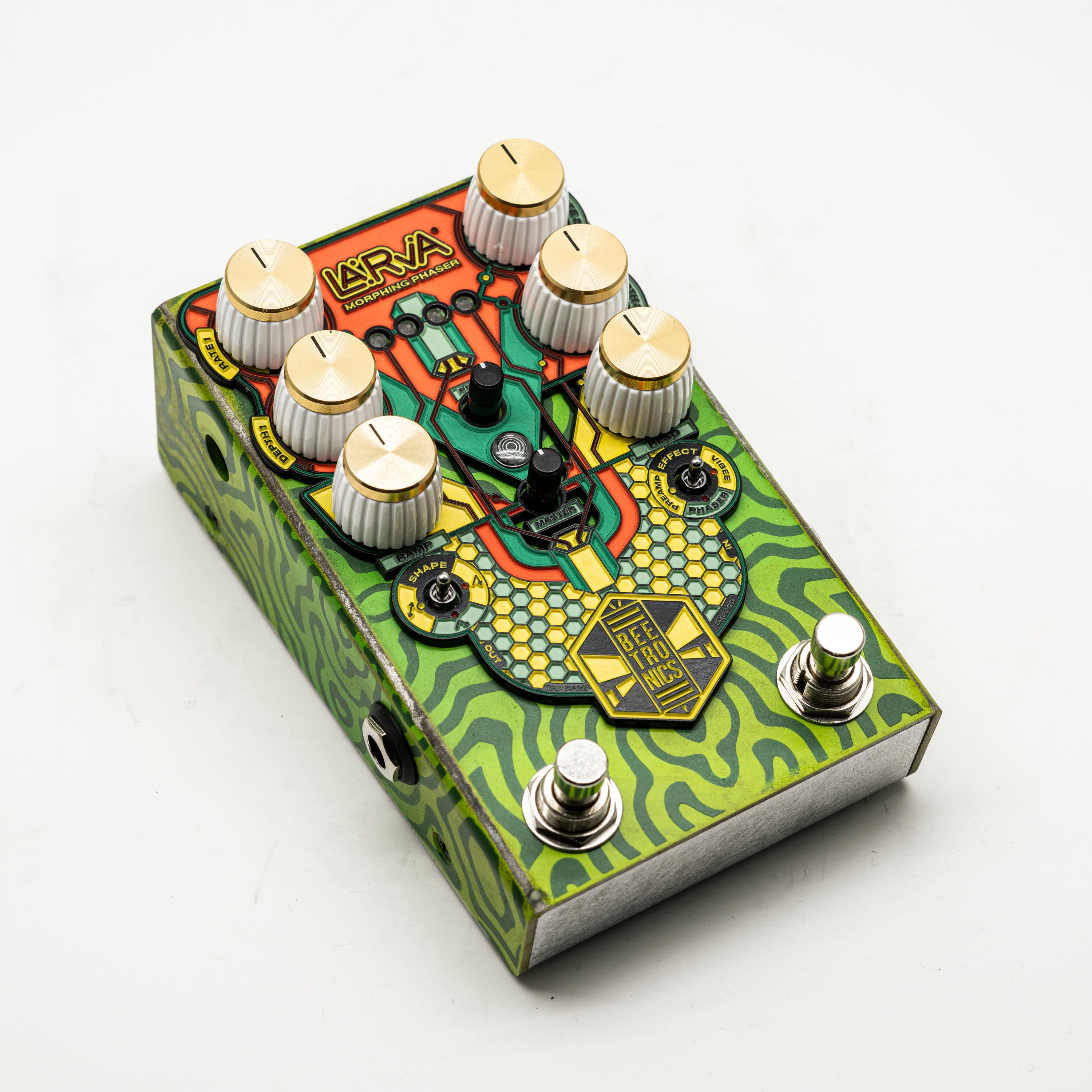 LARVA Morphing Phaser • Custom Shop • 0045