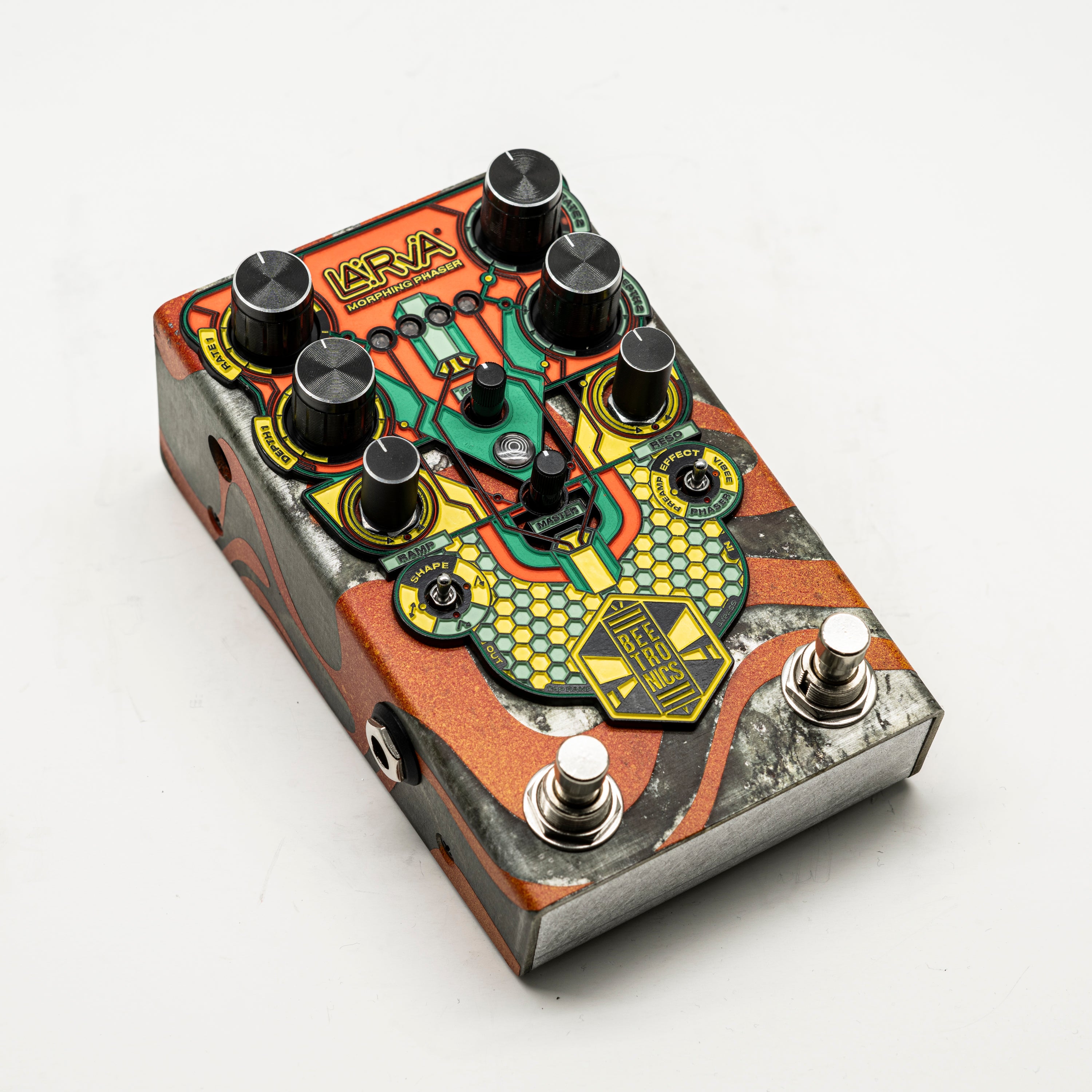 LARVA Morphing Phaser • Custom Shop • 0047