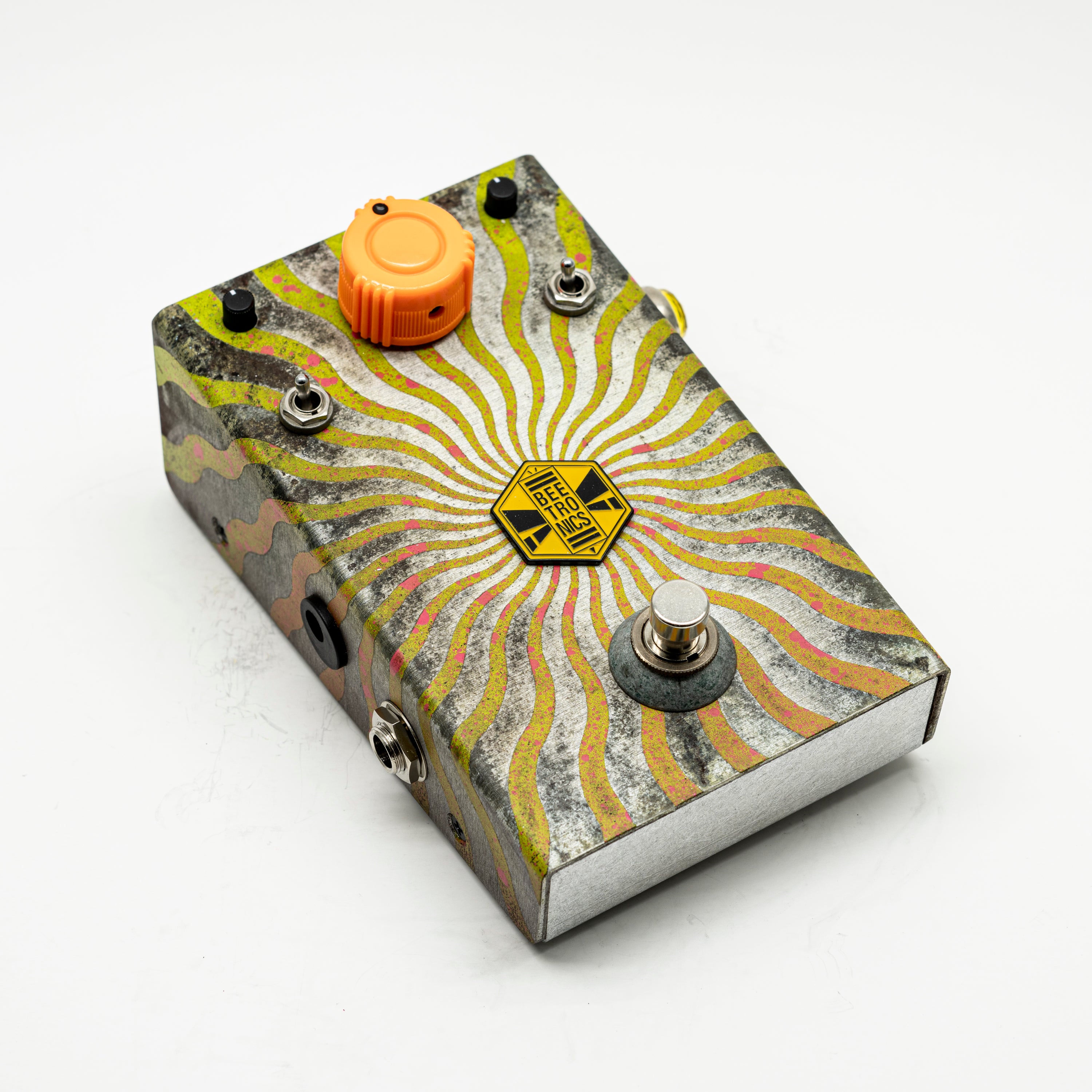 Overhive Mid-Gain Overdrive • Custom Shop • OV1627