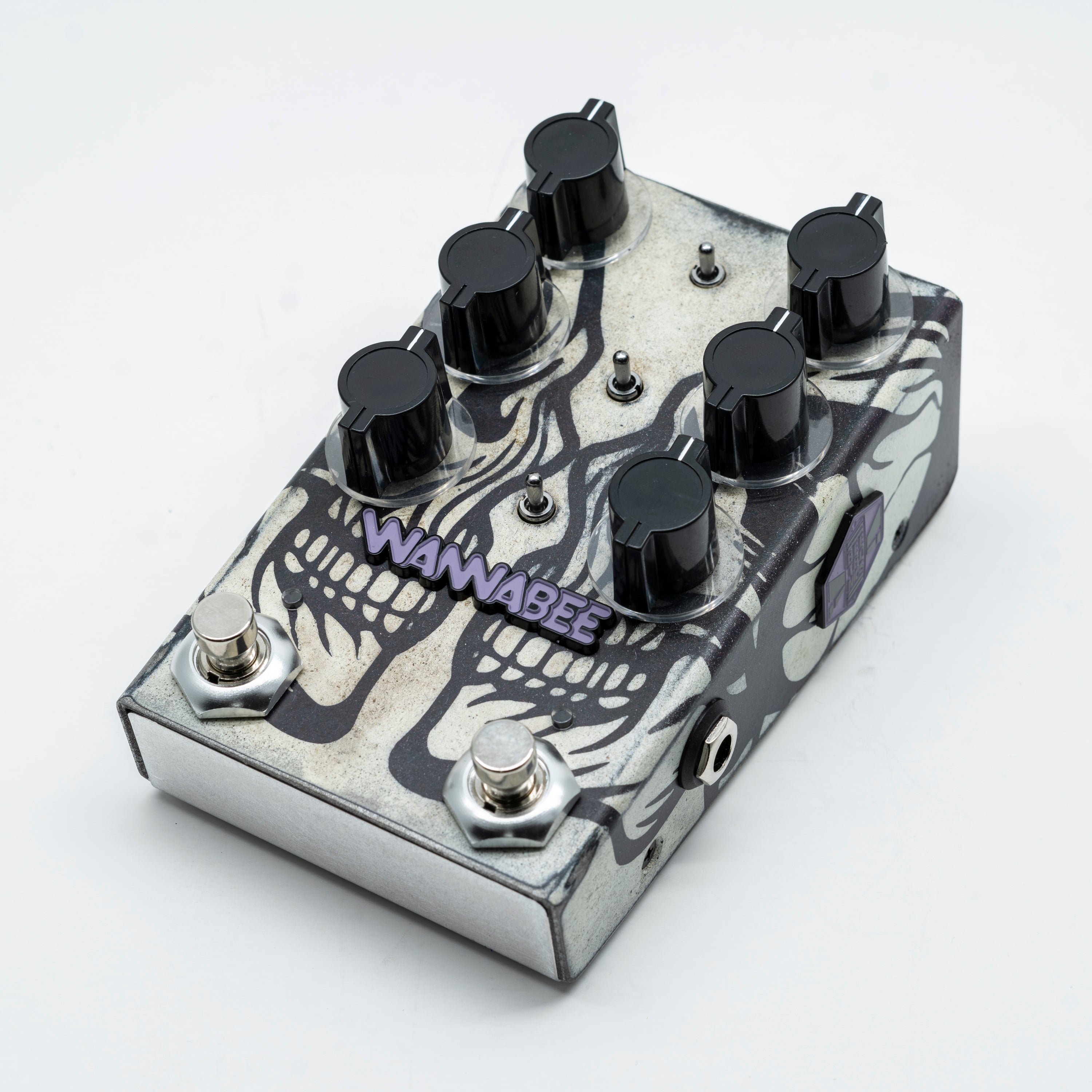 Wannabee Beelateral Buzz • Custom Shop <p> WB0015