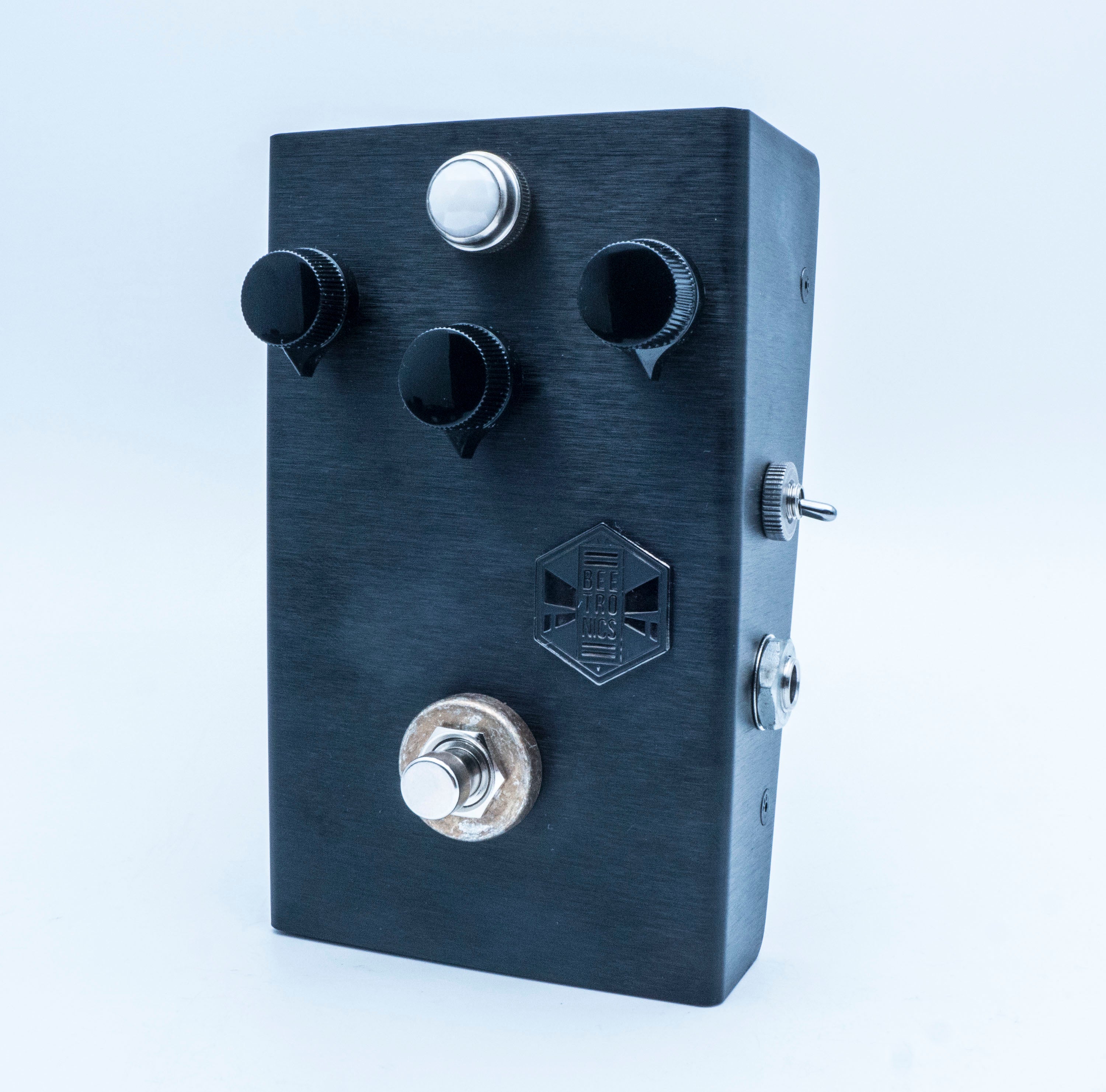 Octahive - <p>Black Limited Edition