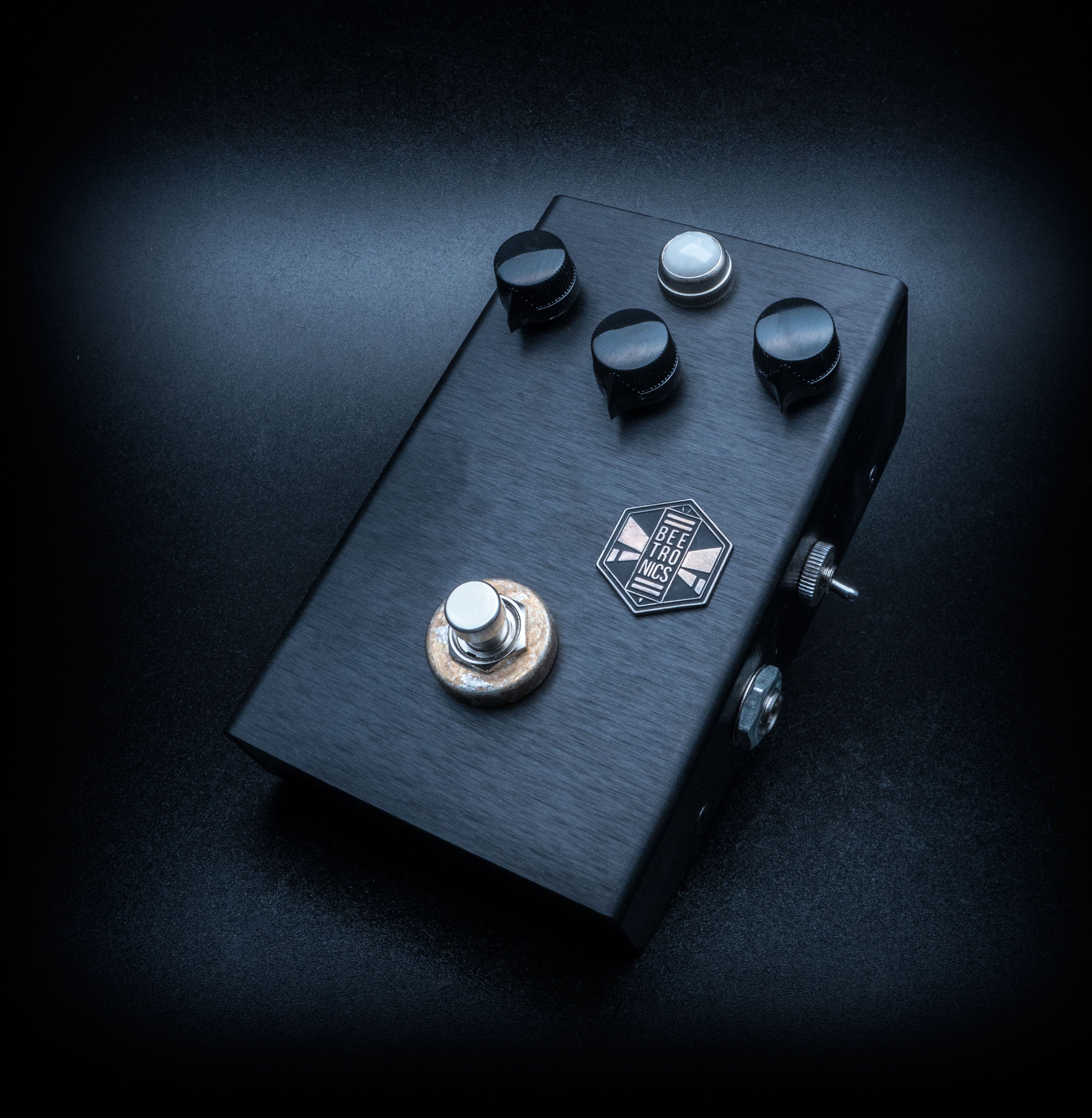 Octahive - <p>Black Limited Edition