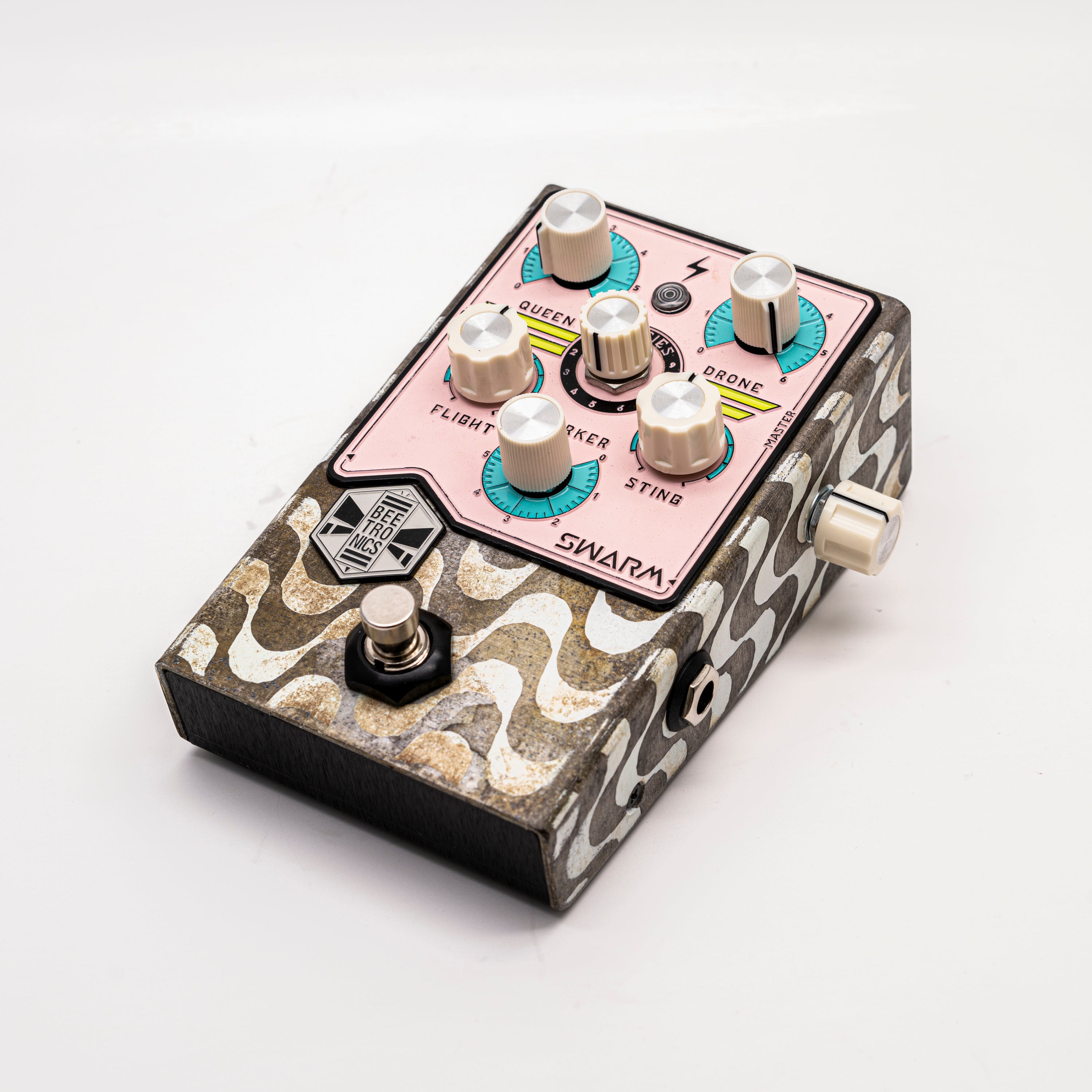 Swarm Fuzz Harmonizer <p> Custom Shop <p> SW2711