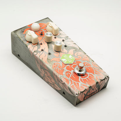 Abelha Tropical Fuzz • Custom Shop • AB0016