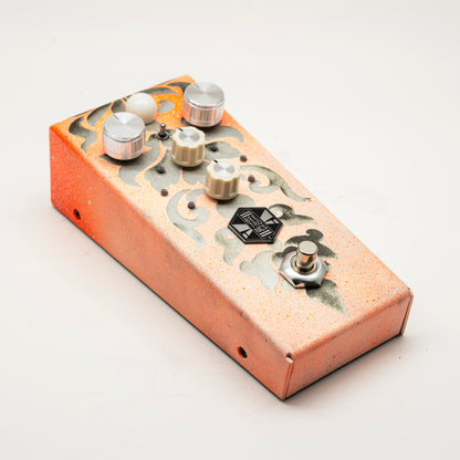 Abelha Tropical Fuzz • Custom Shop • AB0033