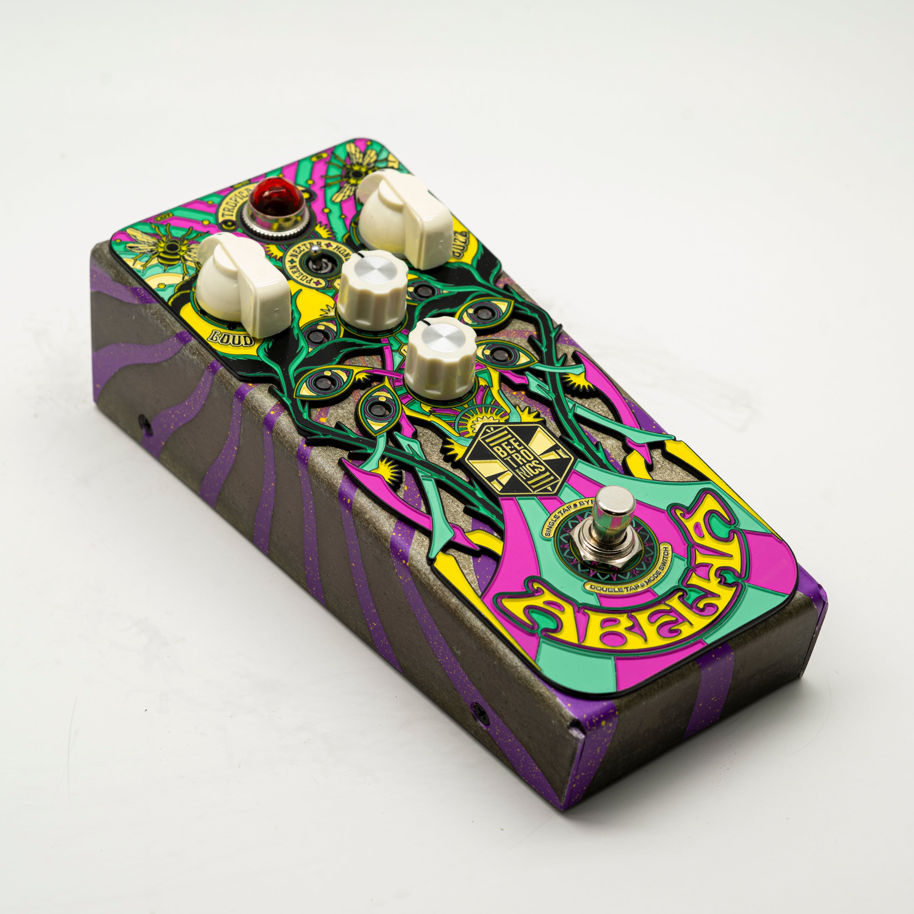 Abelha Tropical Fuzz • Custom Shop • AB0079