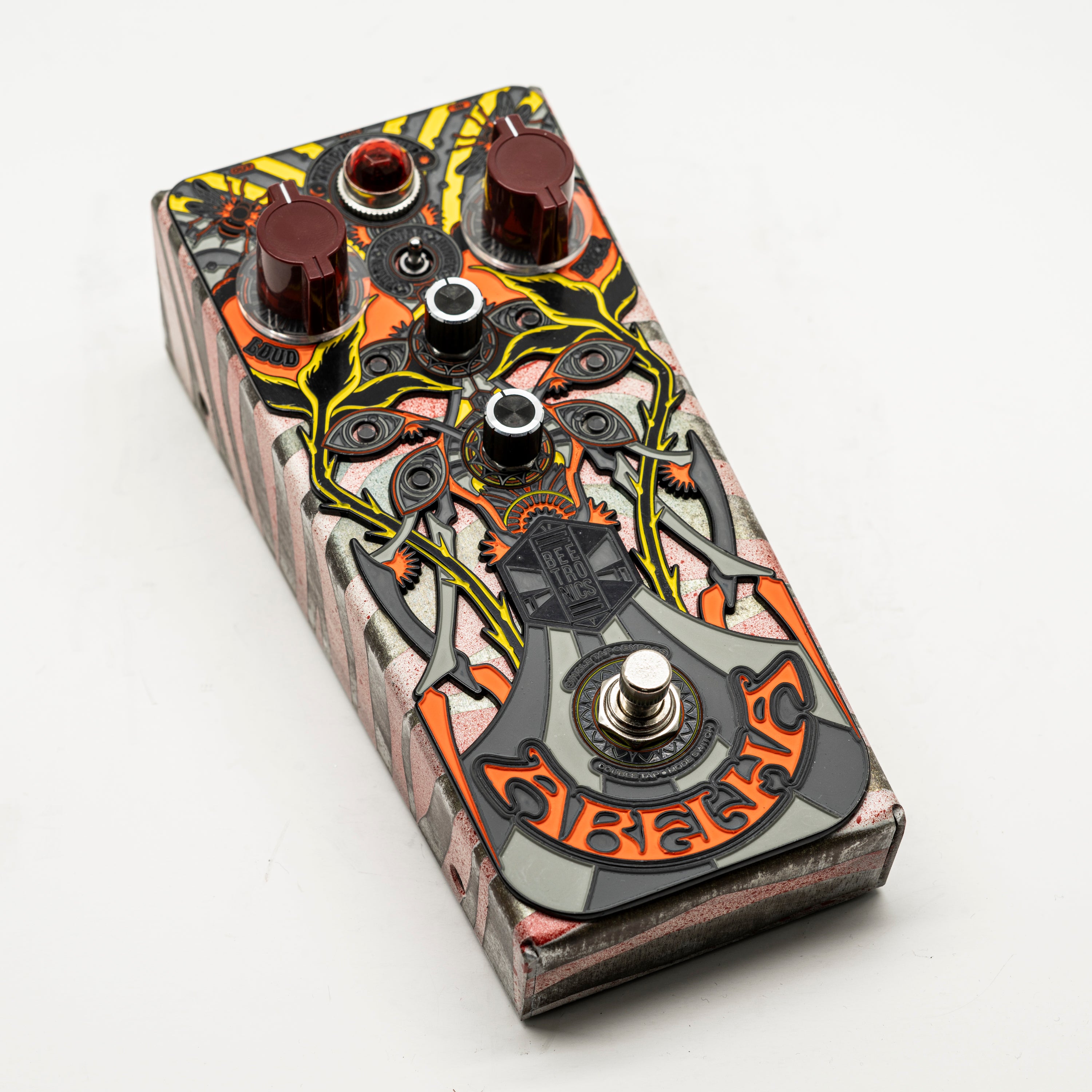 Abelha Tropical Fuzz • Custom Shop • AB0823