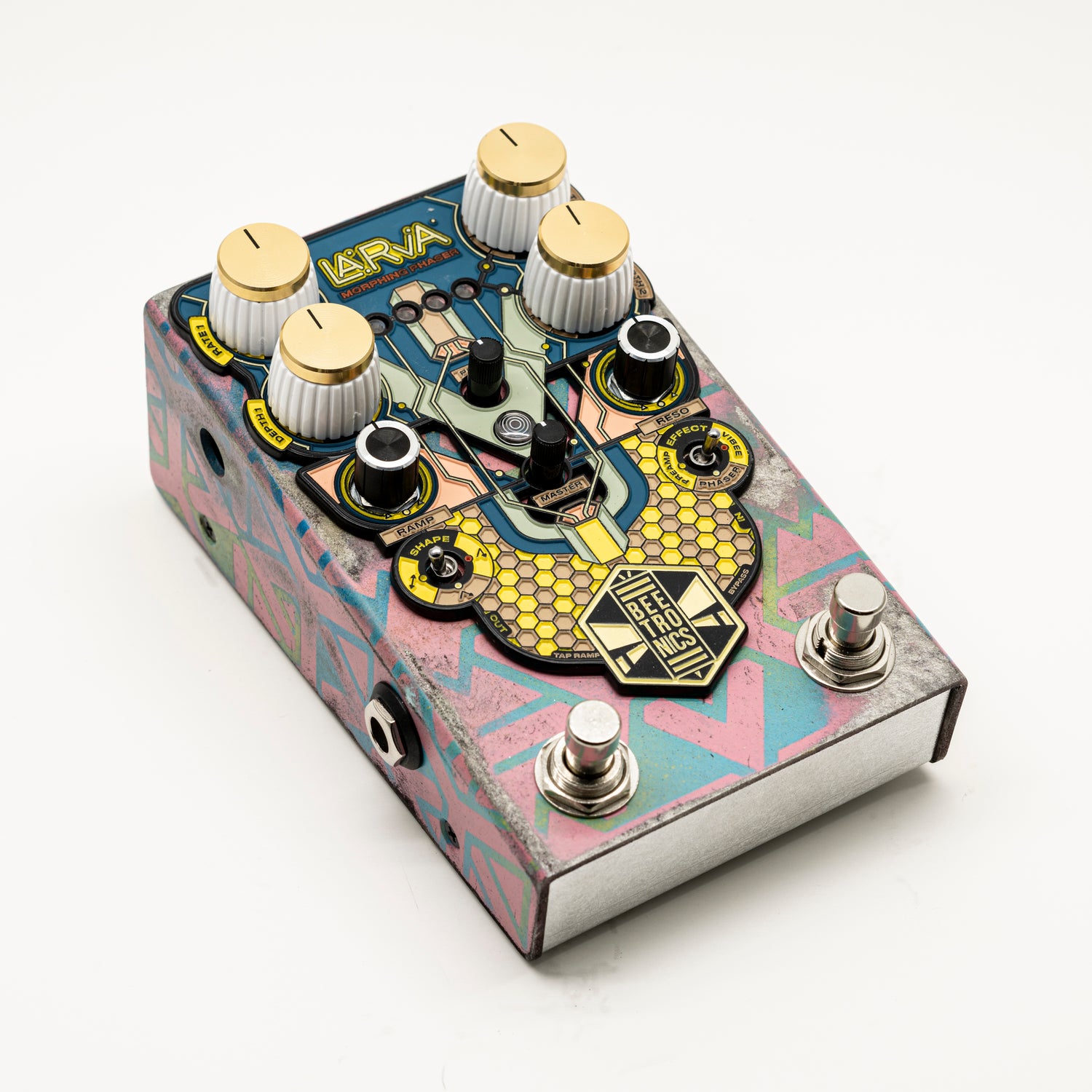 boutique phaser pedal LARVA Morphing Phaser • Custom Shop • 0009 – Beetronics