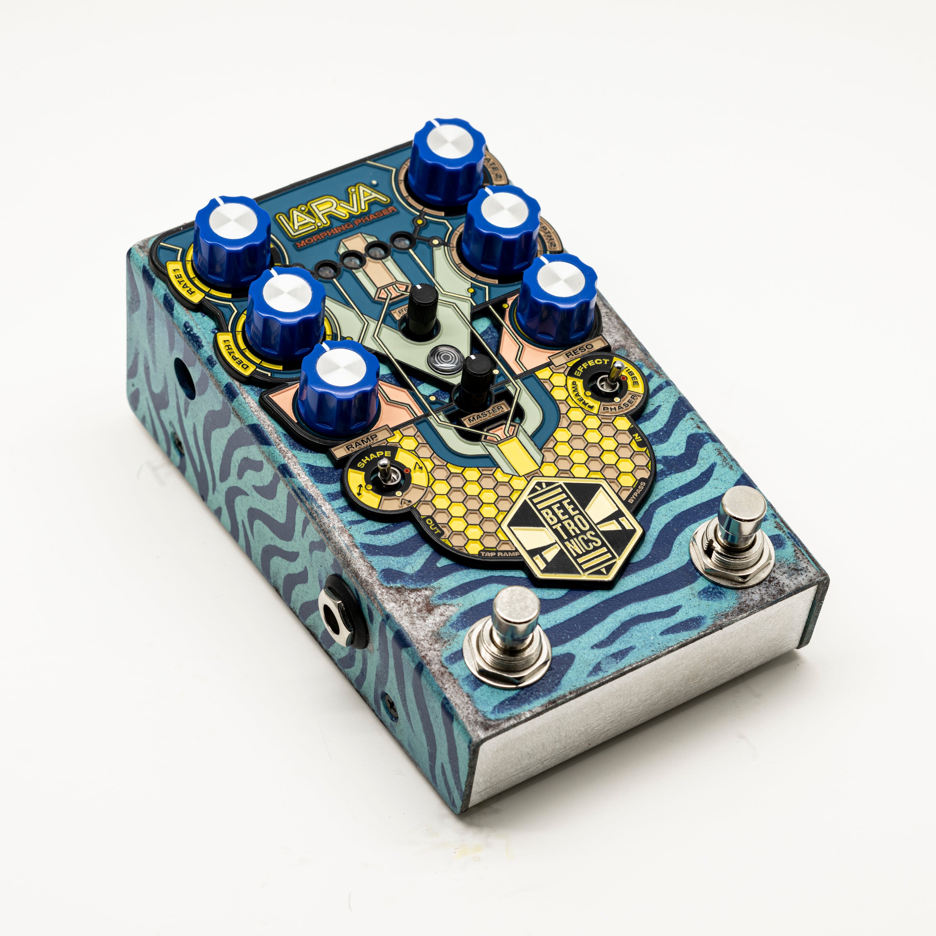 LARVA Morphing Phaser • Custom Shop • 0016