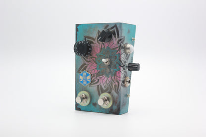 Whoctahell - Lotus &lt;p&gt; Custom Series