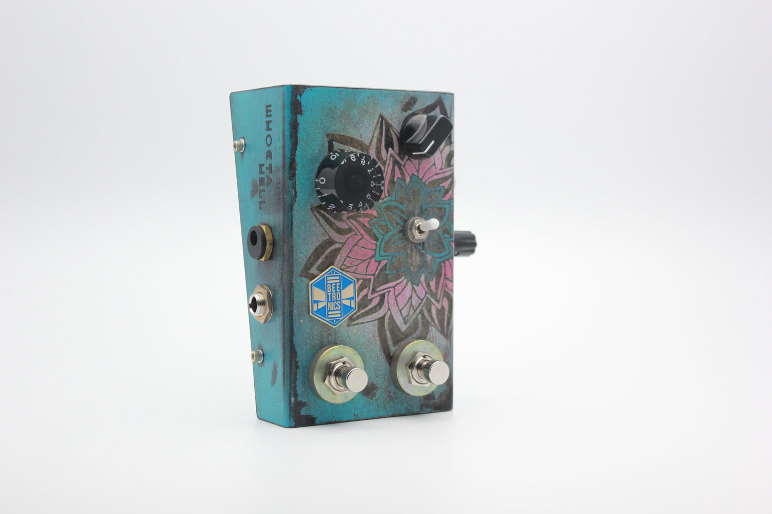Whoctahell - Lotus &lt;p&gt; Custom Series