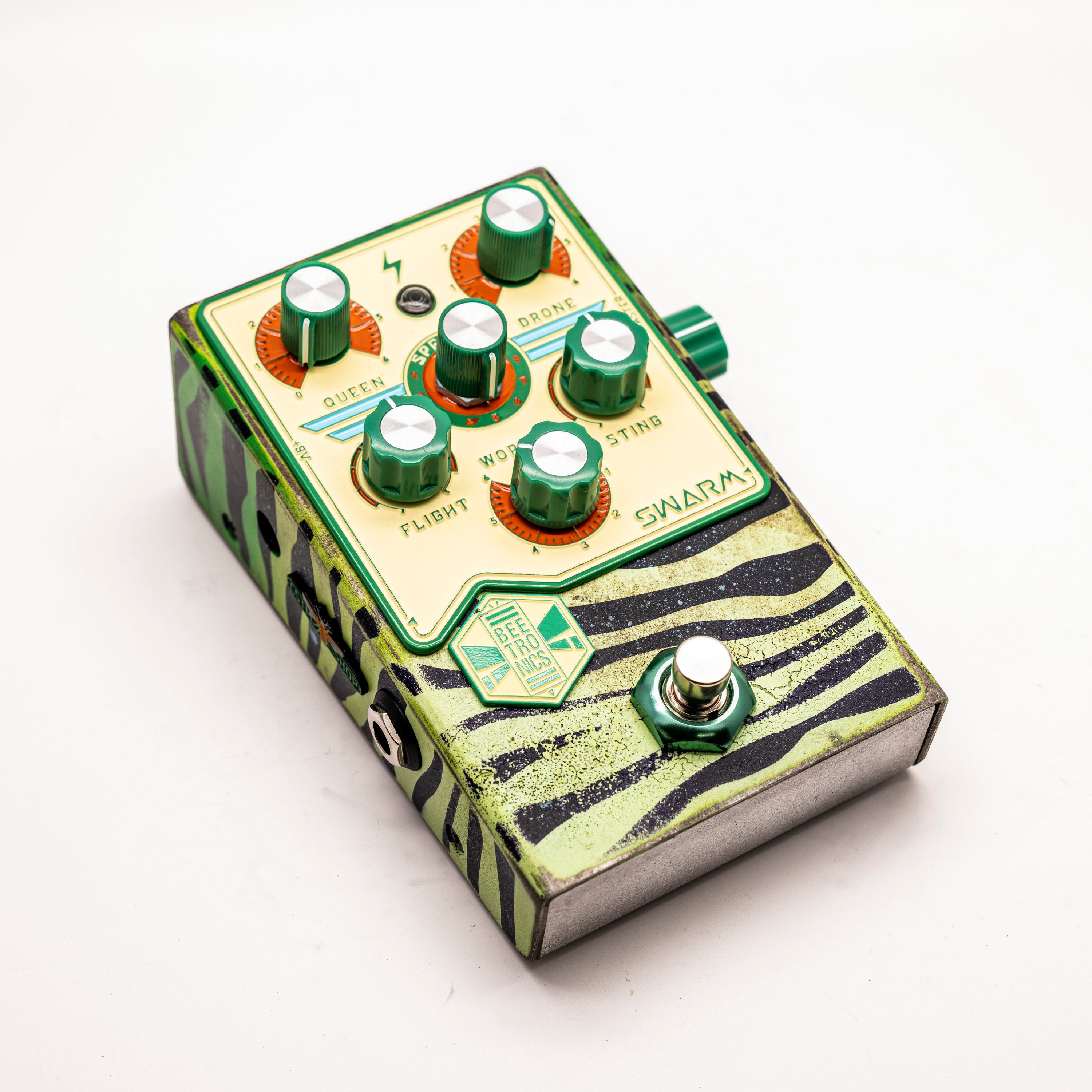 Swarm Fuzz Harmonizer &lt;p&gt; Custom Shop &lt;p&gt; SW2693