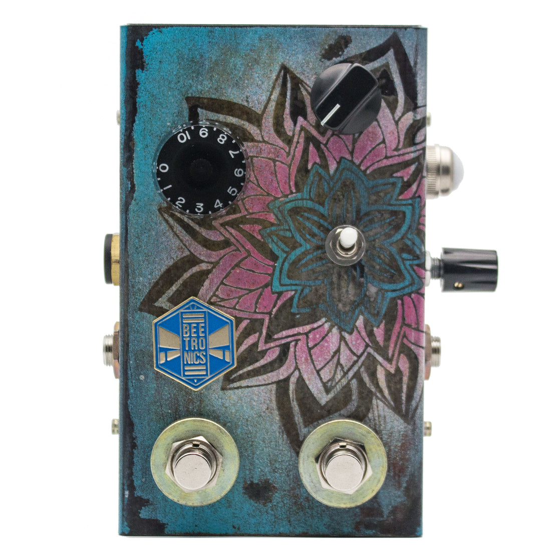 Whoctahell - Lotus <p> Custom Series